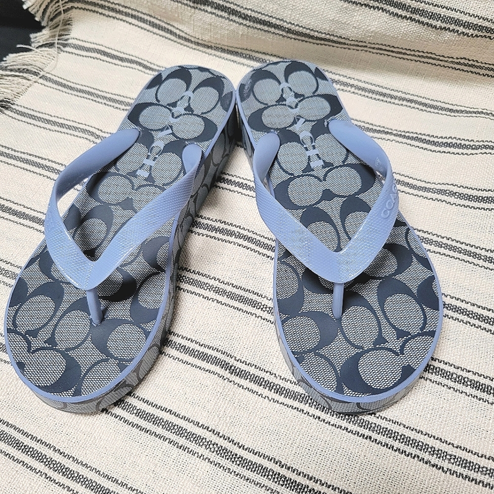 Coach Lynn Rubber Flip Flops Logo Print Size 8